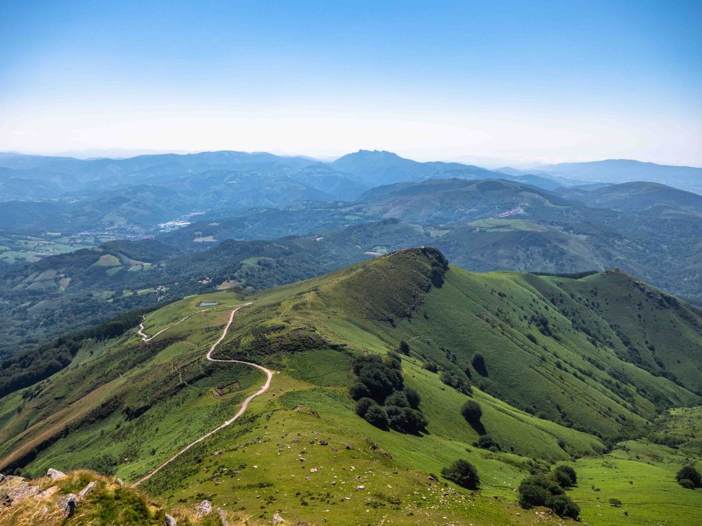 panoramique depuis le train de la rhune