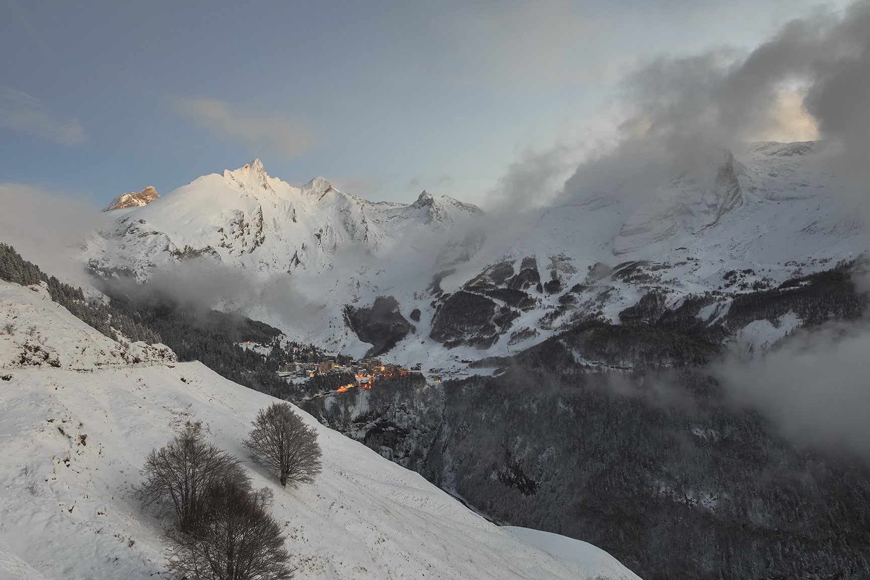les pyrenees par ronan lambert