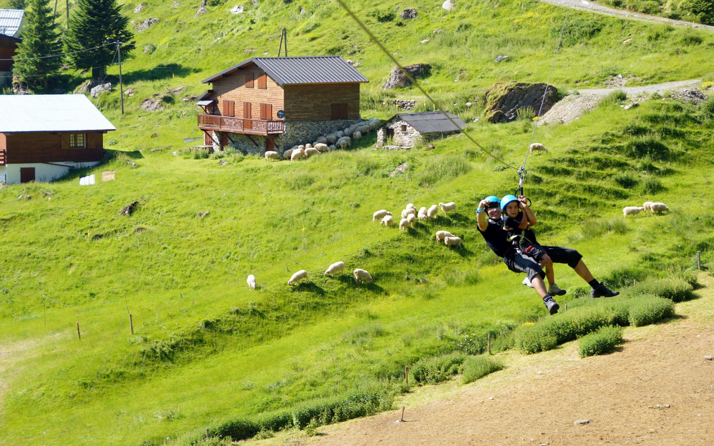 activite a faire en famille l ete dans les pyrenees