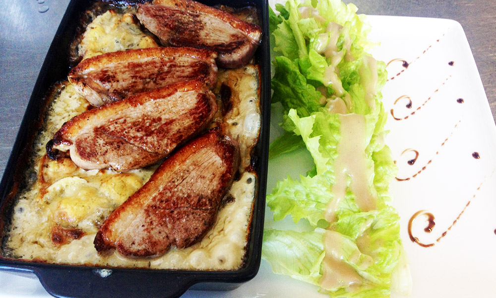 la bleubiflette de spatule et fourchette